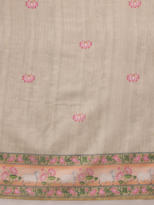 Green Cotton Blend Digital Print Animal Print Saree with Unstitched Blouse - Hiral Fashion