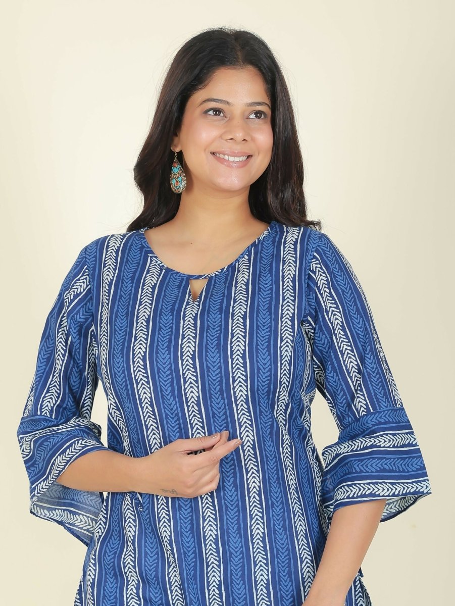 Aramya Blue Soft Cotton Striped Print Straight Kurta Set for Women