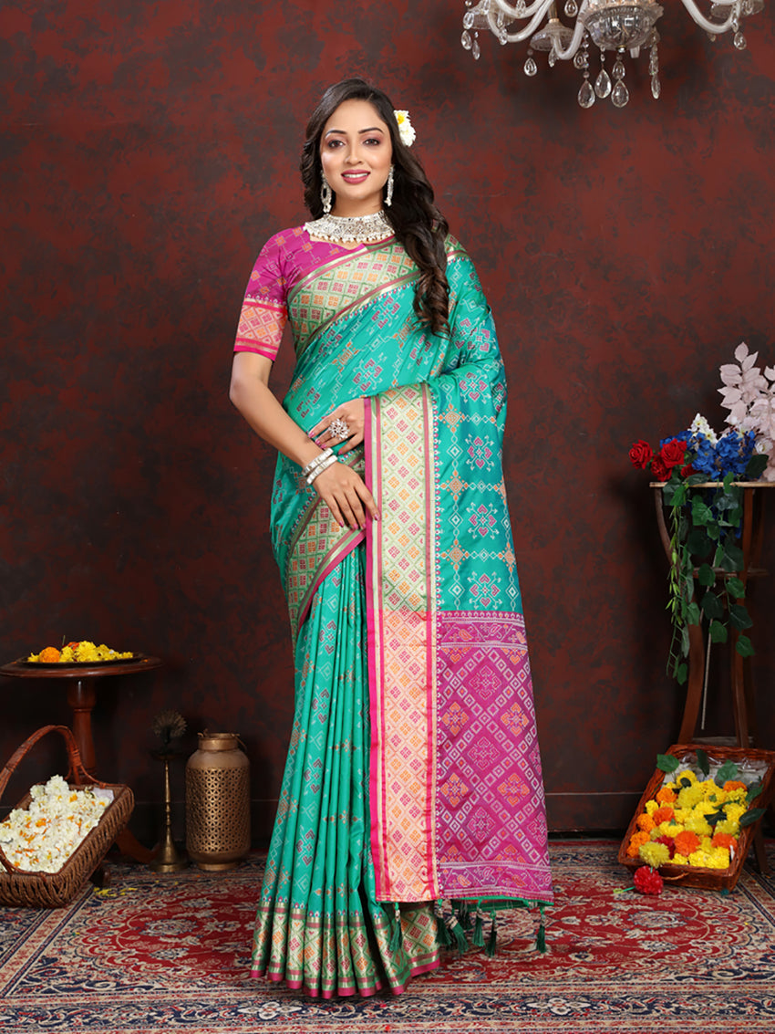 Lorenvalley Fashion Seagreen Patola Silk Woven Design with Zari Meenakari Weaving motifs Pallu Saree