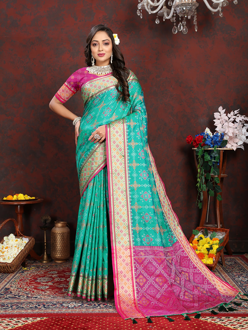Lorenvalley Fashion Seagreen Patola Silk Woven Design with Zari Meenakari Weaving motifs Pallu Saree