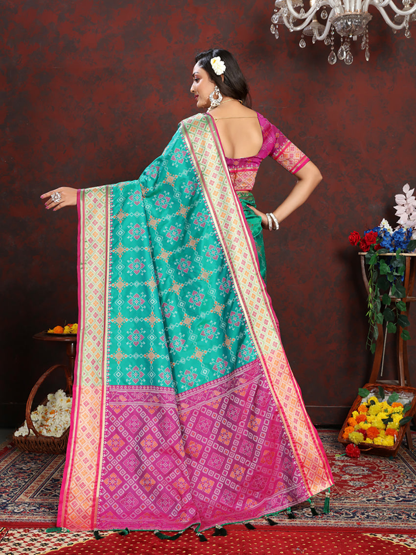 Lorenvalley Fashion Seagreen Patola Silk Woven Design with Zari Meenakari Weaving motifs Pallu Saree