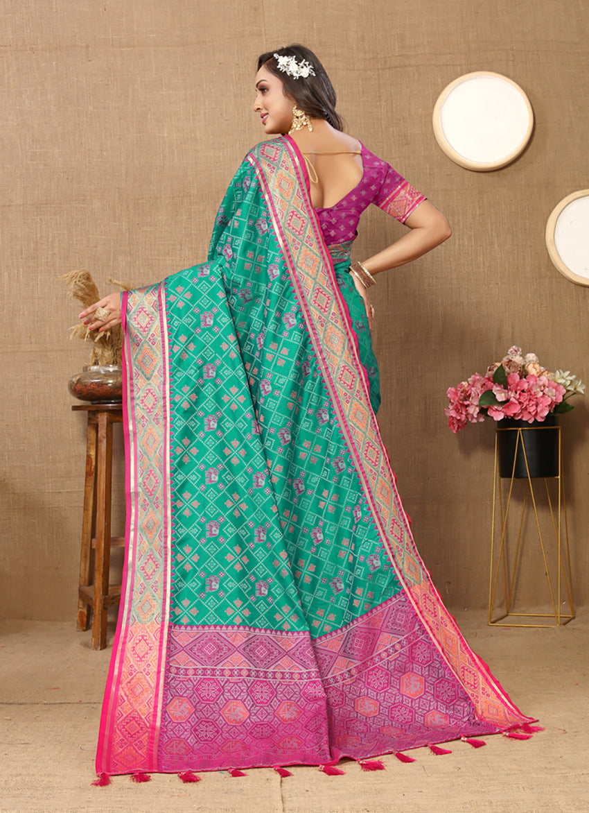 Lorenvalley Fashion Seagreen Patola Silk Woven Design with Zari Meenakari Weaving motifs Pallu Saree