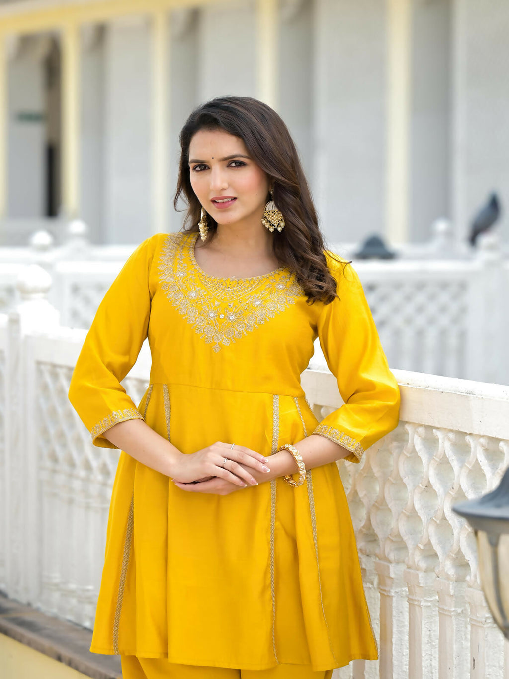 Juniper Women's Mustard Solid Viscose Kurta & Pant Set With Zari & Mirror Work