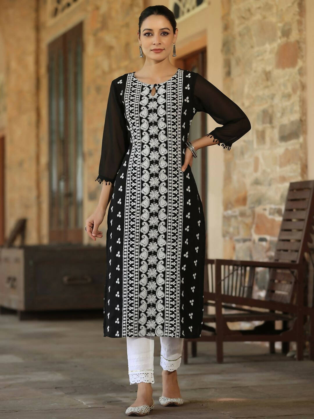 Juniper Women's Black Georgette Printed Kurta