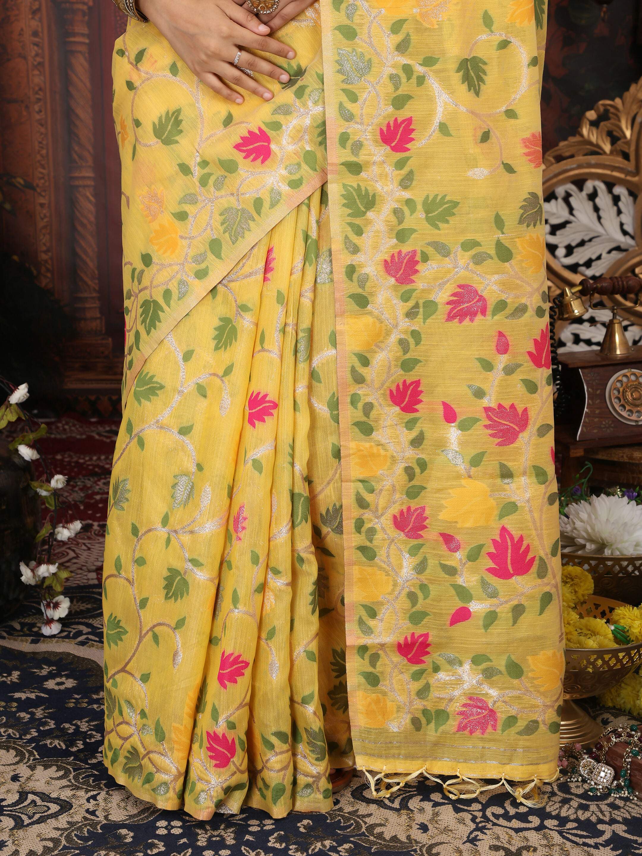 Shree Shyam Fashion Linen Cotton White Saree