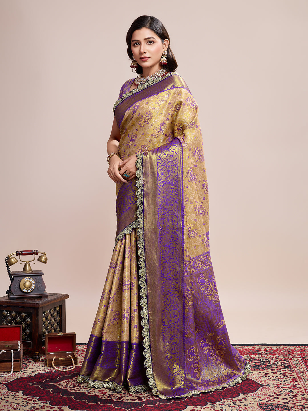 Vedant Vastram Soft Litchi Silk Kanjeevaram Silk Saree - Cream