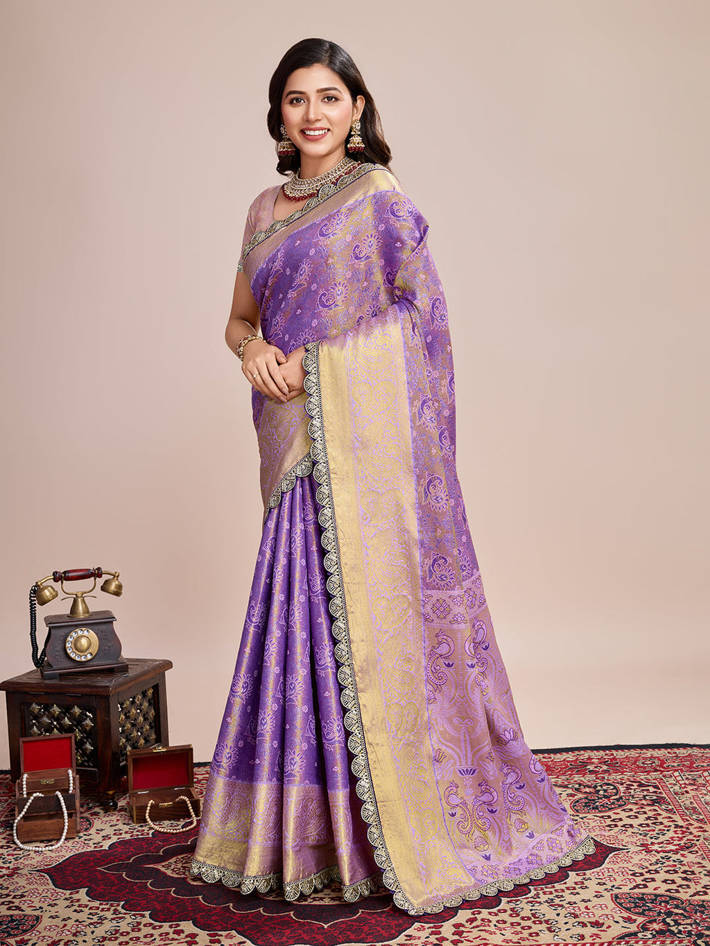 Vedant Vastram Soft Litchi Silk Kanjeevaram Silk Saree - Lavender