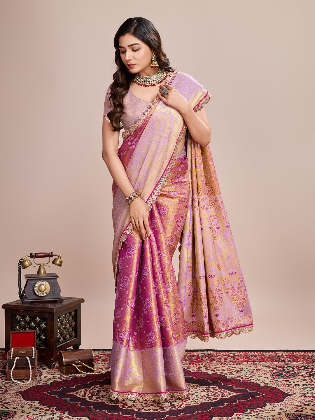 Vedant Vastram Soft Litchi Silk Kanjeevaram Silk Saree - Pink