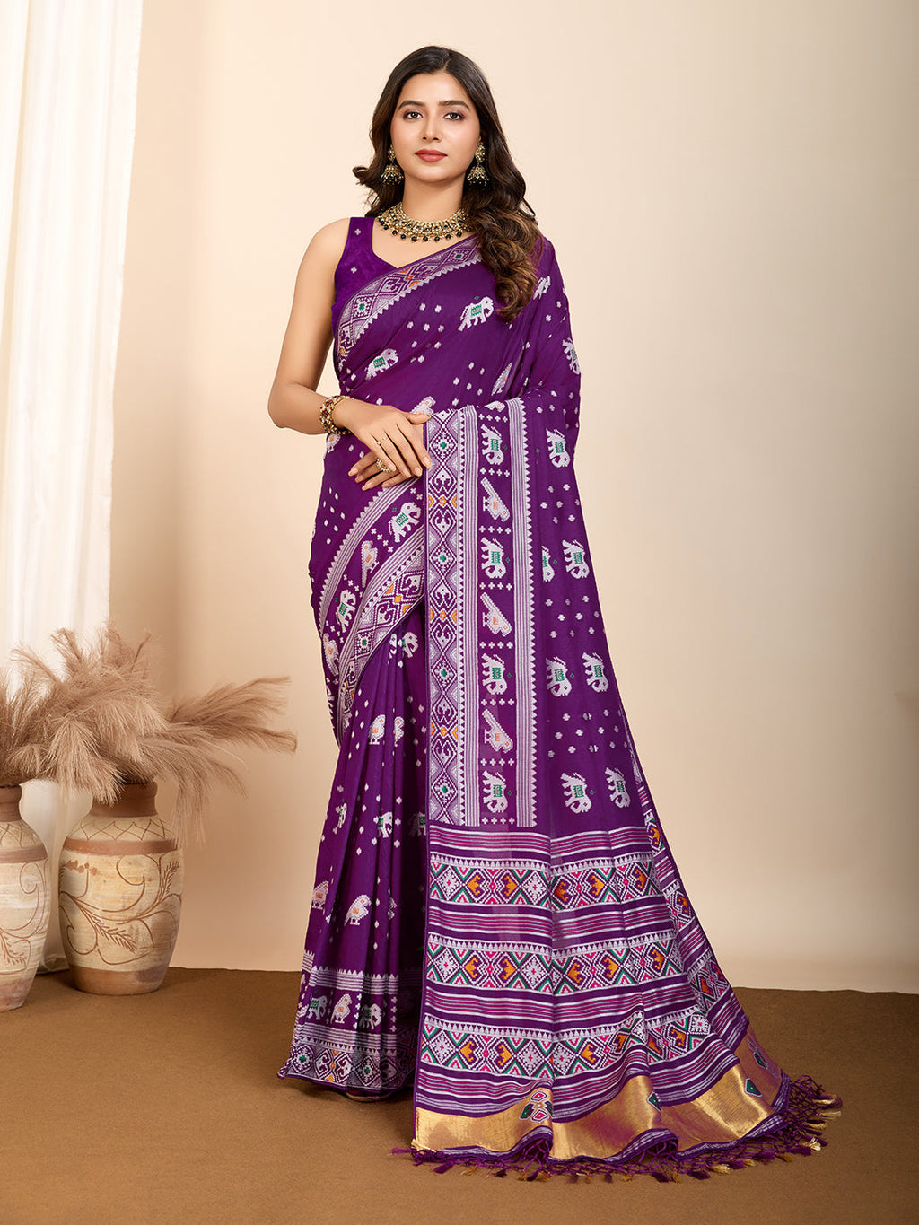 Vedant Vastram Maslin Dola Silk Kanjeevaram Silk Saree - Purple
