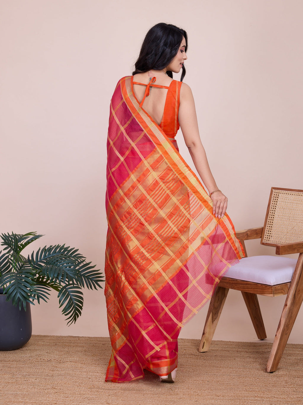 Vedant Vastram Cotton Silk Jacquard Fancy Saree - Pink