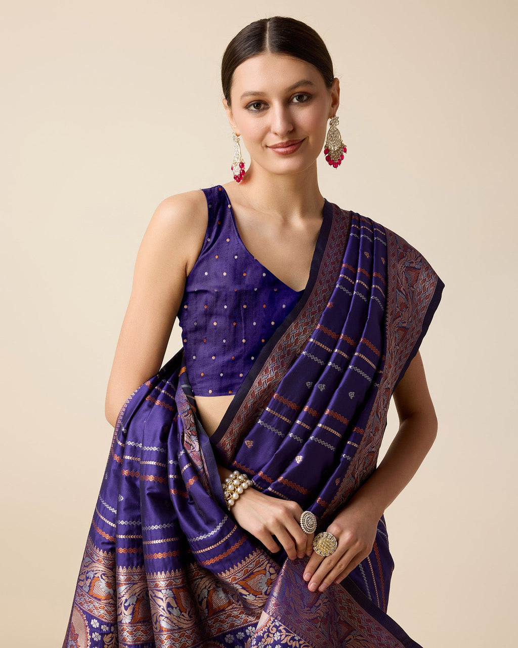 Vedant Vastram Soft Litchi Silk Banarasi Silk Saree - Violet