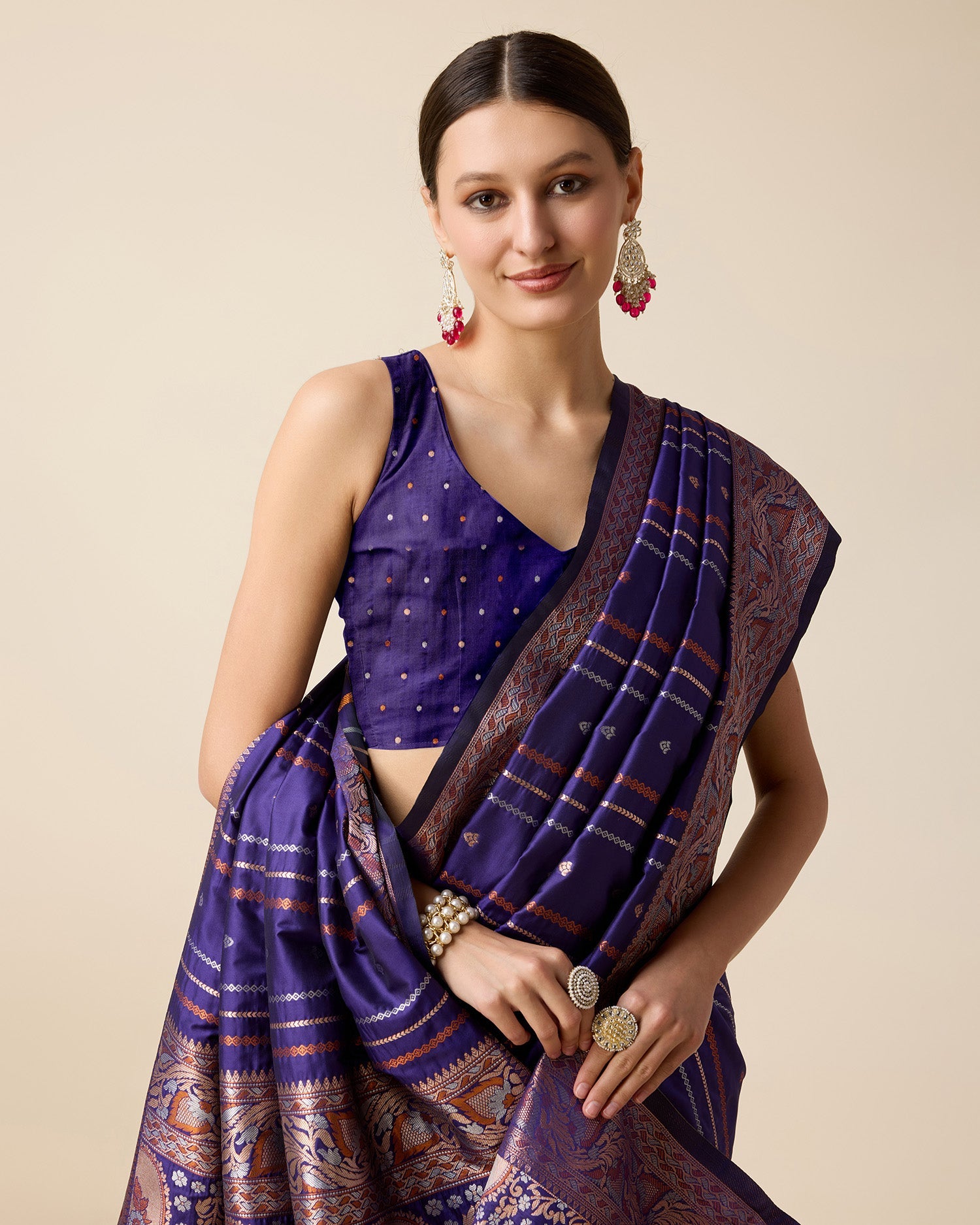 Vedant Vastram Soft Litchi Silk Banarasi Silk Saree - Violet