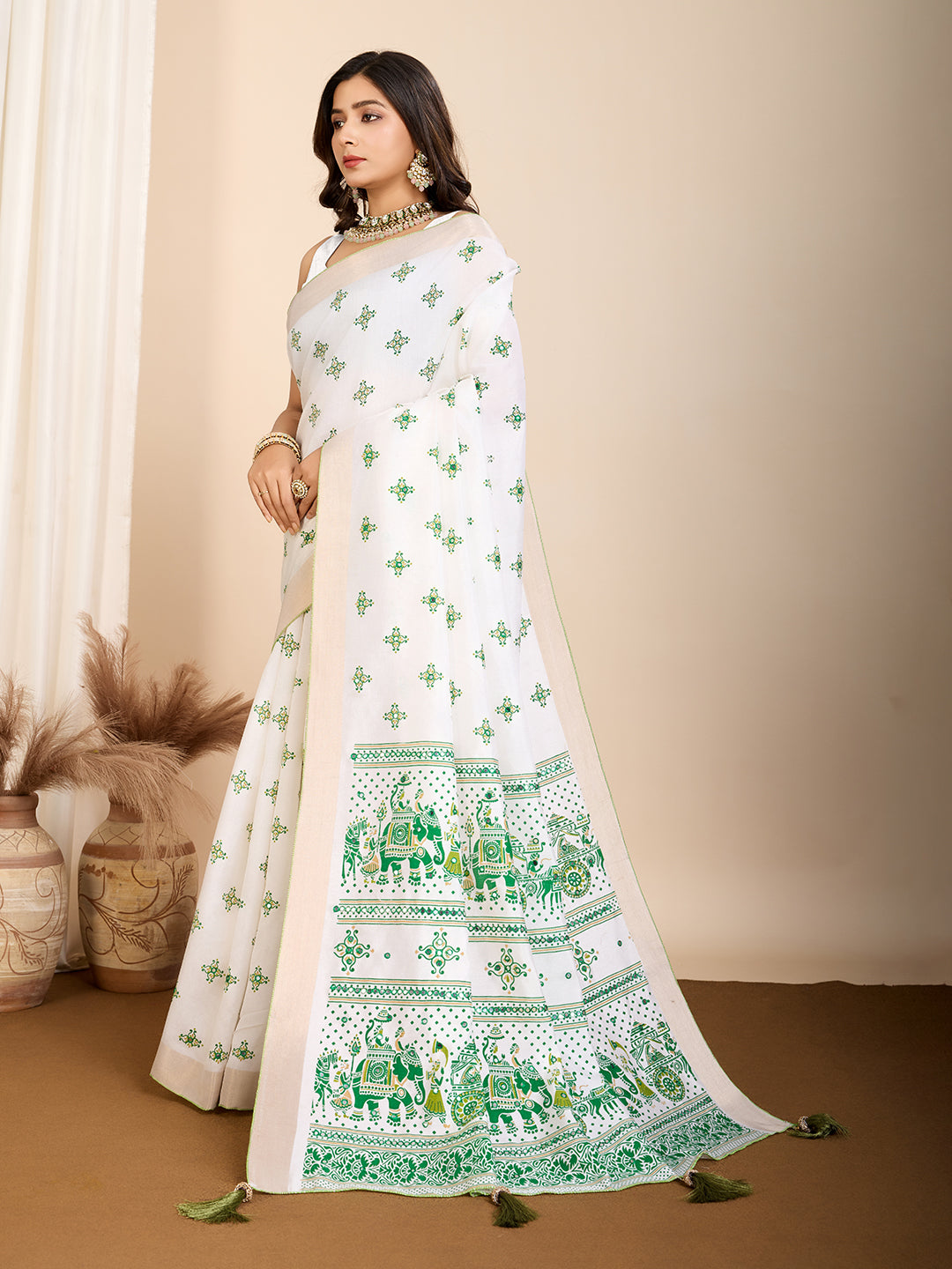 Vedant Vastram Maslin Cotton Printed & Hand work Fancy Saree - Green