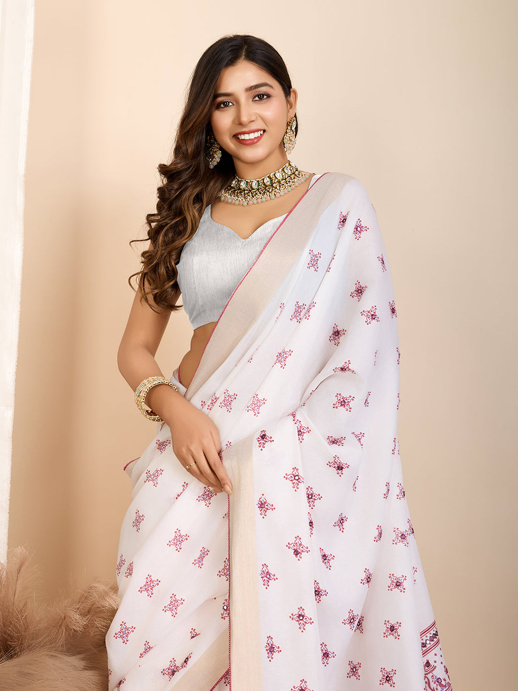 Vedant Vastram Maslin Cotton Printed & Hand work Fancy Saree - Pink