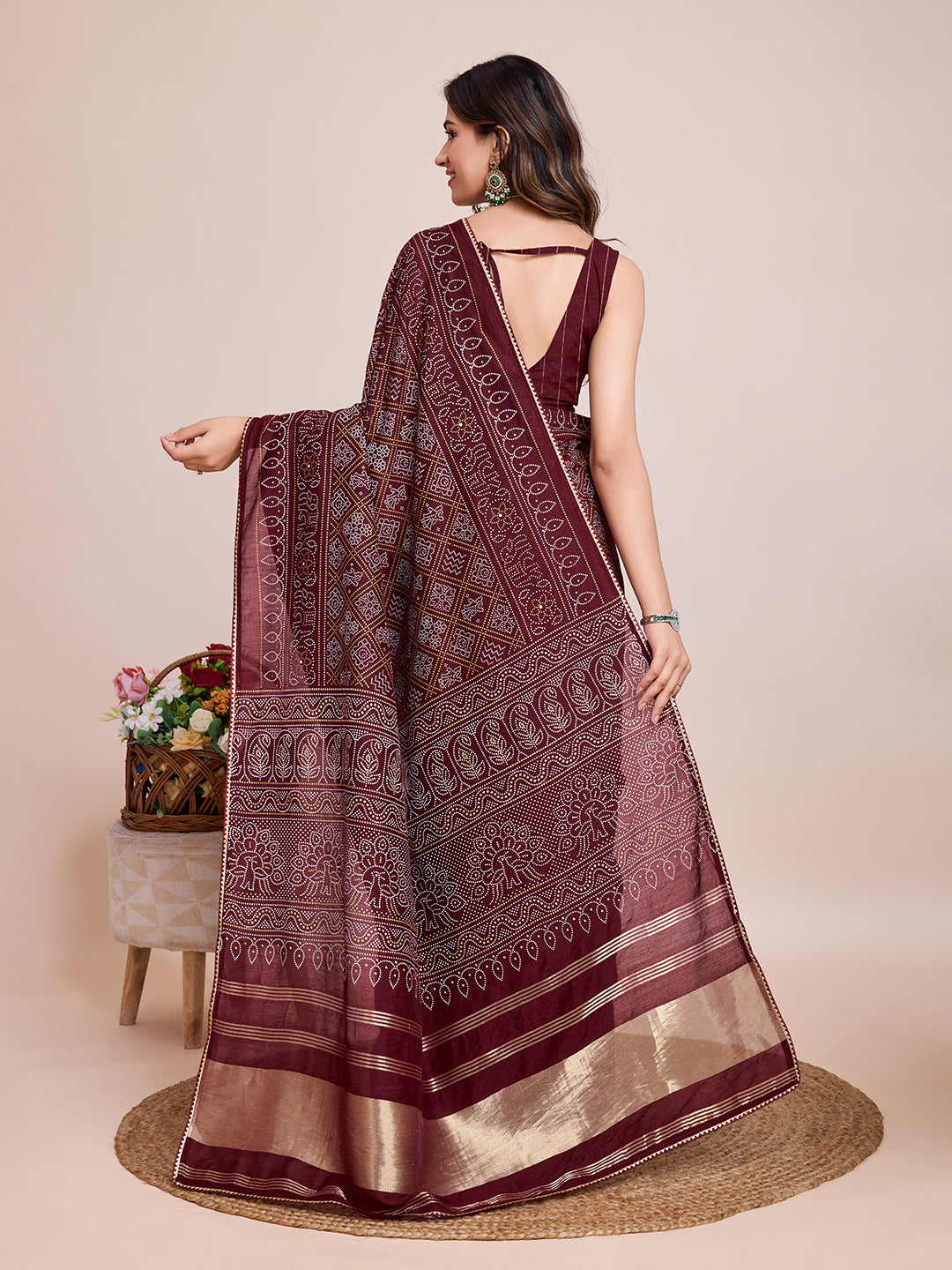 Vedant Vastram Semi Cotton Bandhani Printed Saree - Maroon