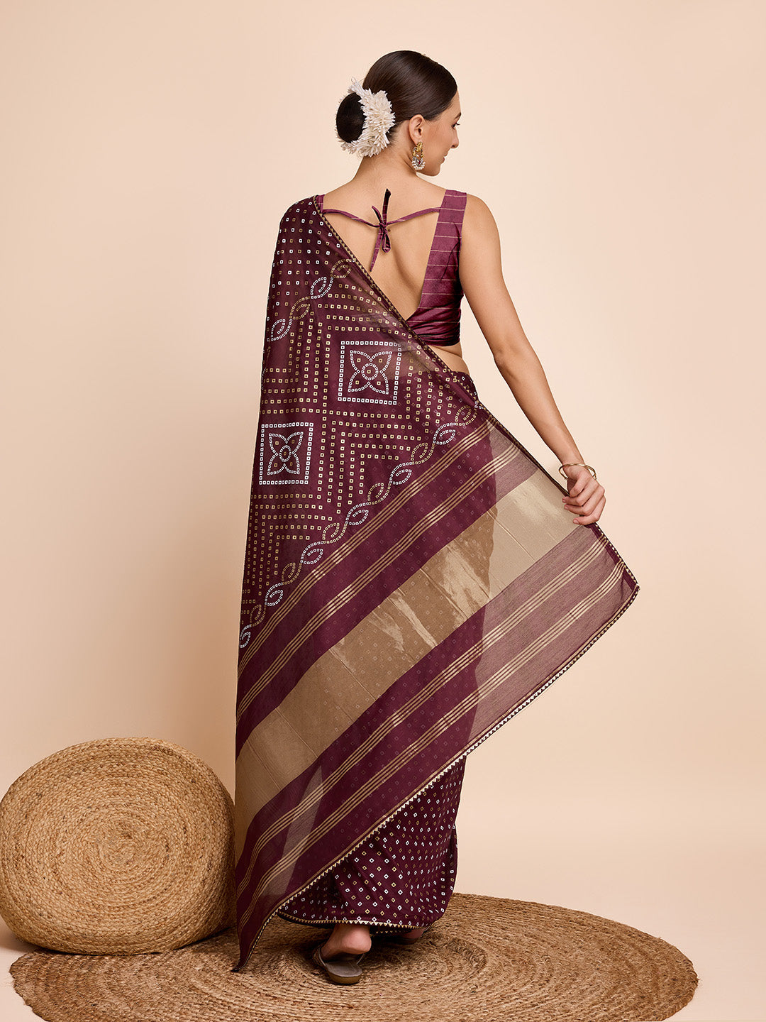 Vedant Vastram Semi Cotton Bandhani Printed Saree - Maroon