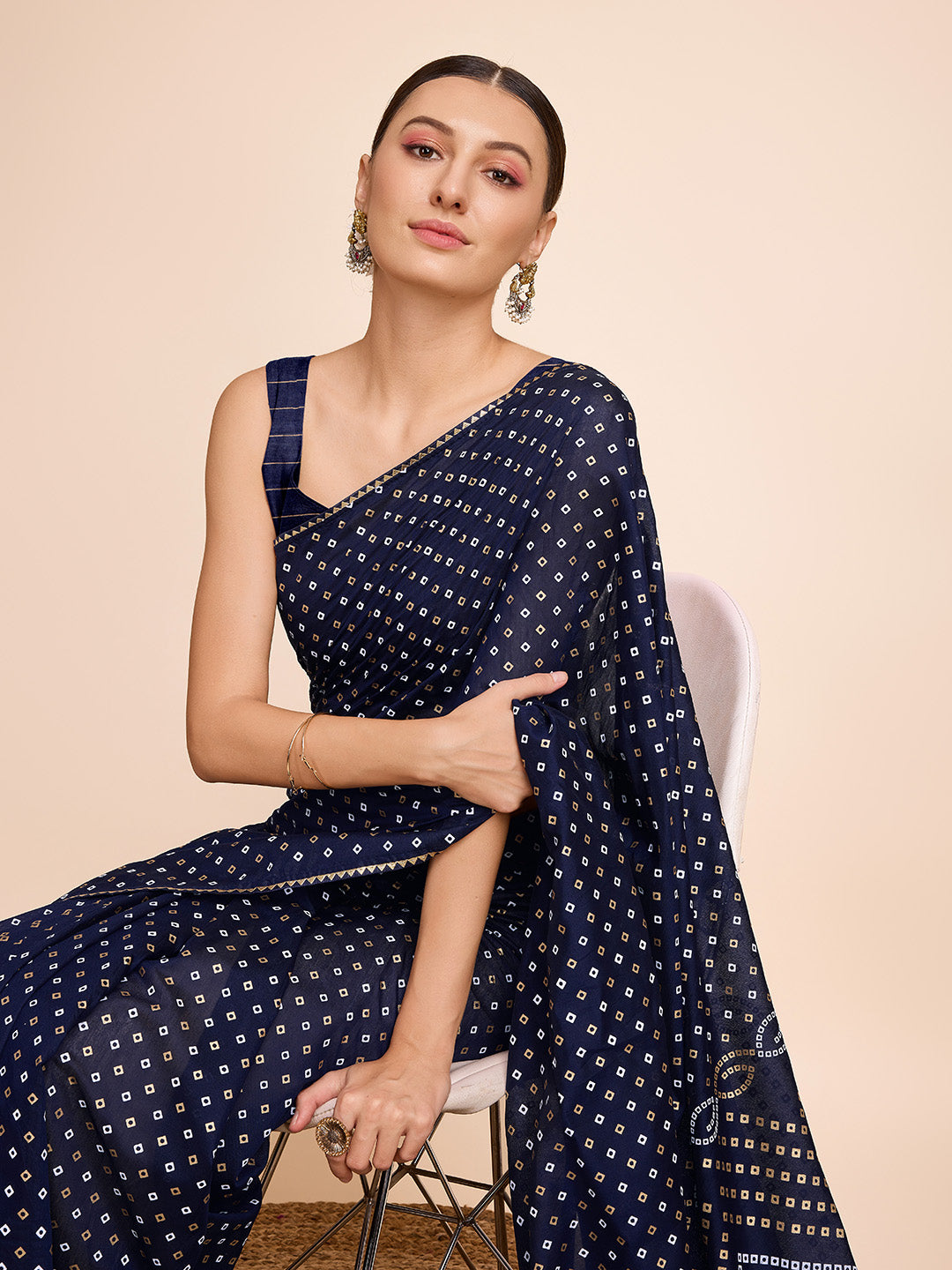 Vedant Vastram Semi Cotton Bandhani Printed Saree - Navy