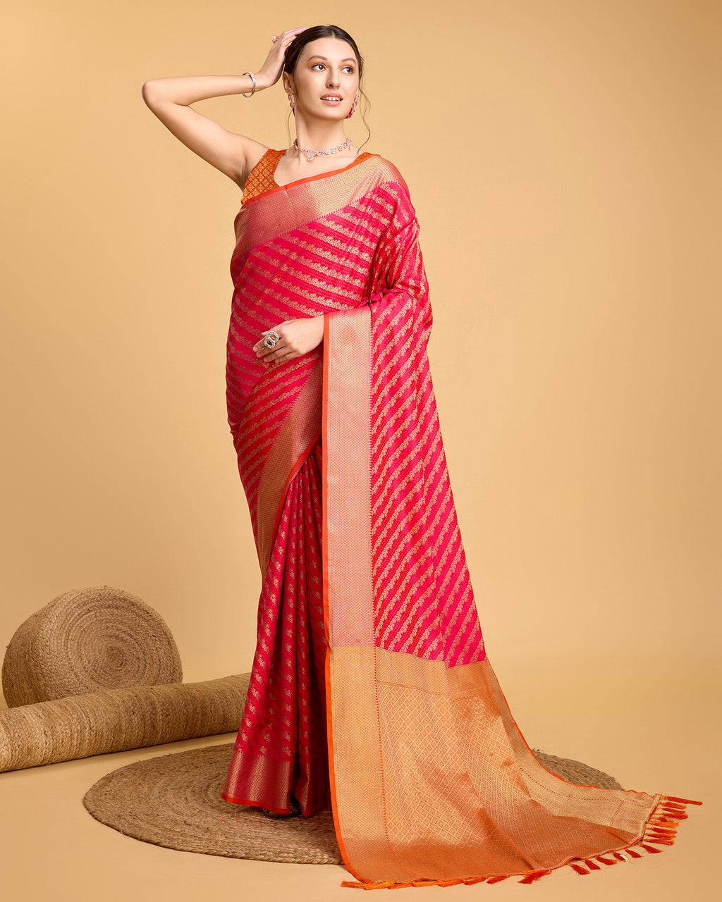 Vedant Vastram Soft Litchi Silk Kanjeevaram Silk Saree - Pink