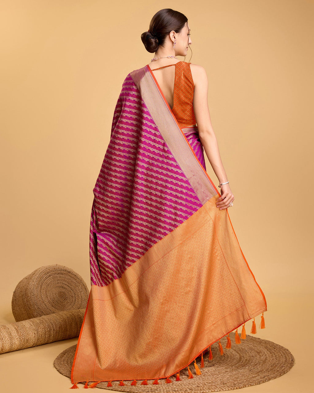 Vedant Vastram Soft Litchi Silk Kanjeevaram Silk Saree - Purple