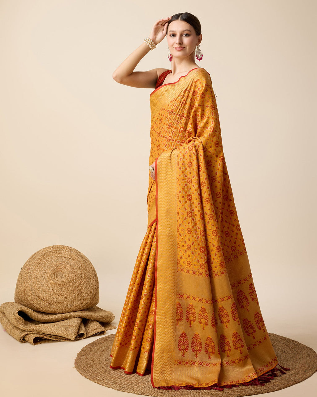 Vedant Vastram Soft Litchi Silk Kanjeevaram Silk Saree - Mustard