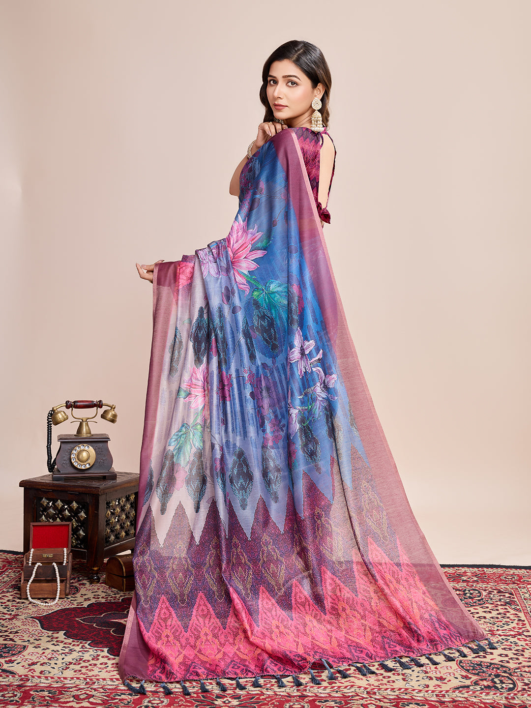 Vedant Vastram Linen Printed Bollywood Saree - Blue