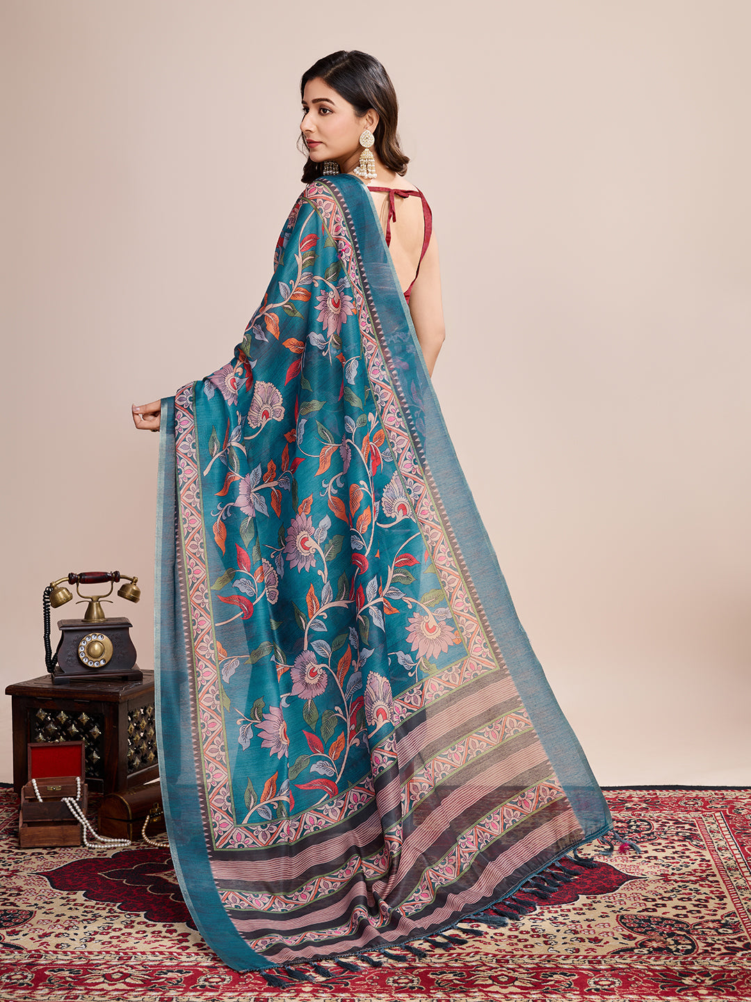 Vedant Vastram Linen Printed Bollywood Saree - Firozi