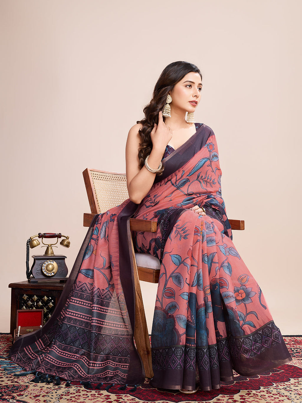 Vedant Vastram Linen Printed Bollywood Saree - Grey