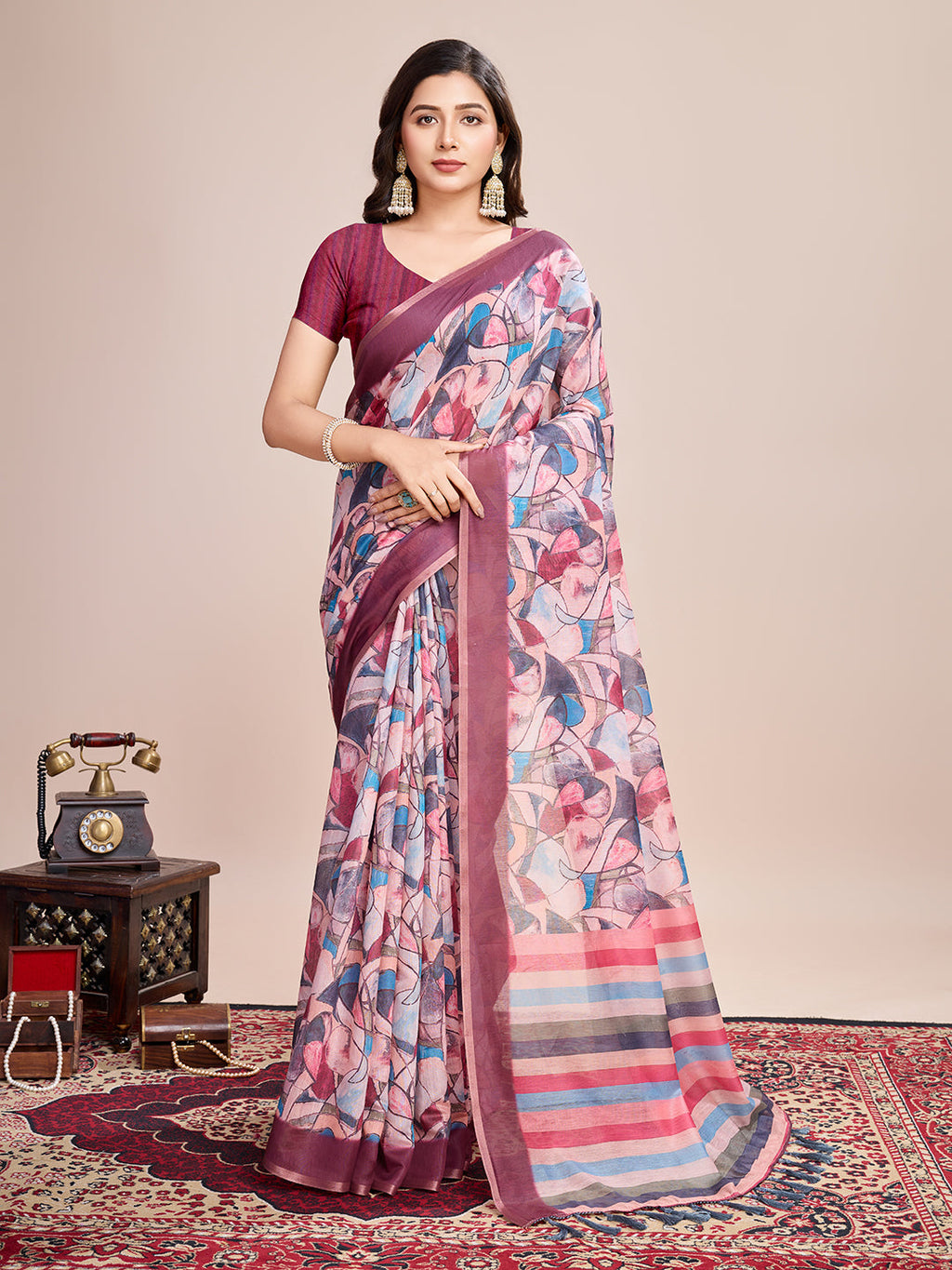 Vedant Vastram Linen Printed Bollywood Saree - Pink