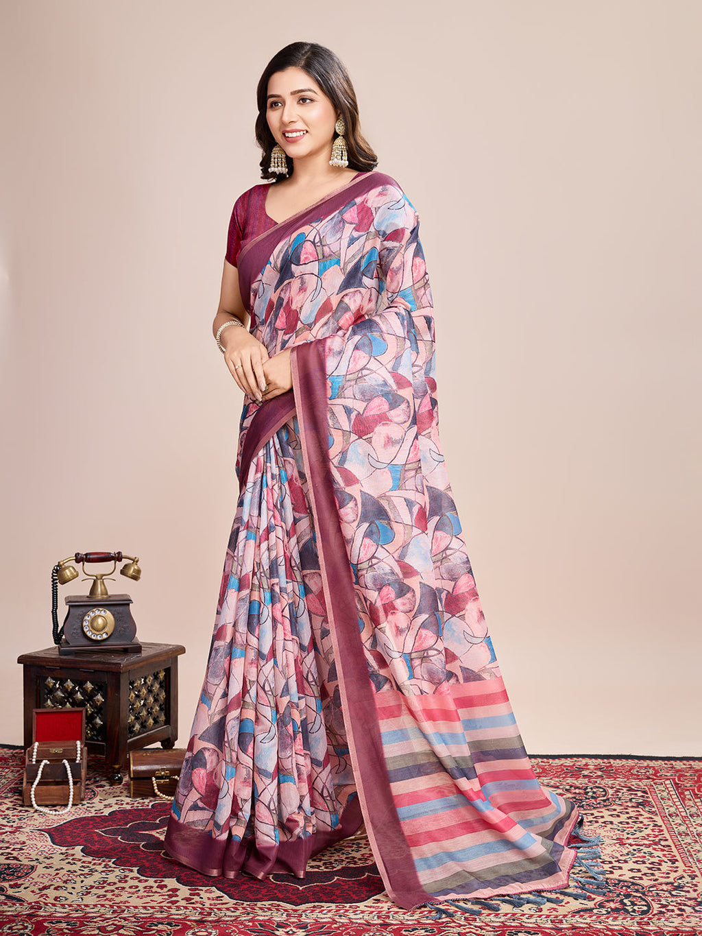 Vedant Vastram Linen Printed Bollywood Saree - Pink