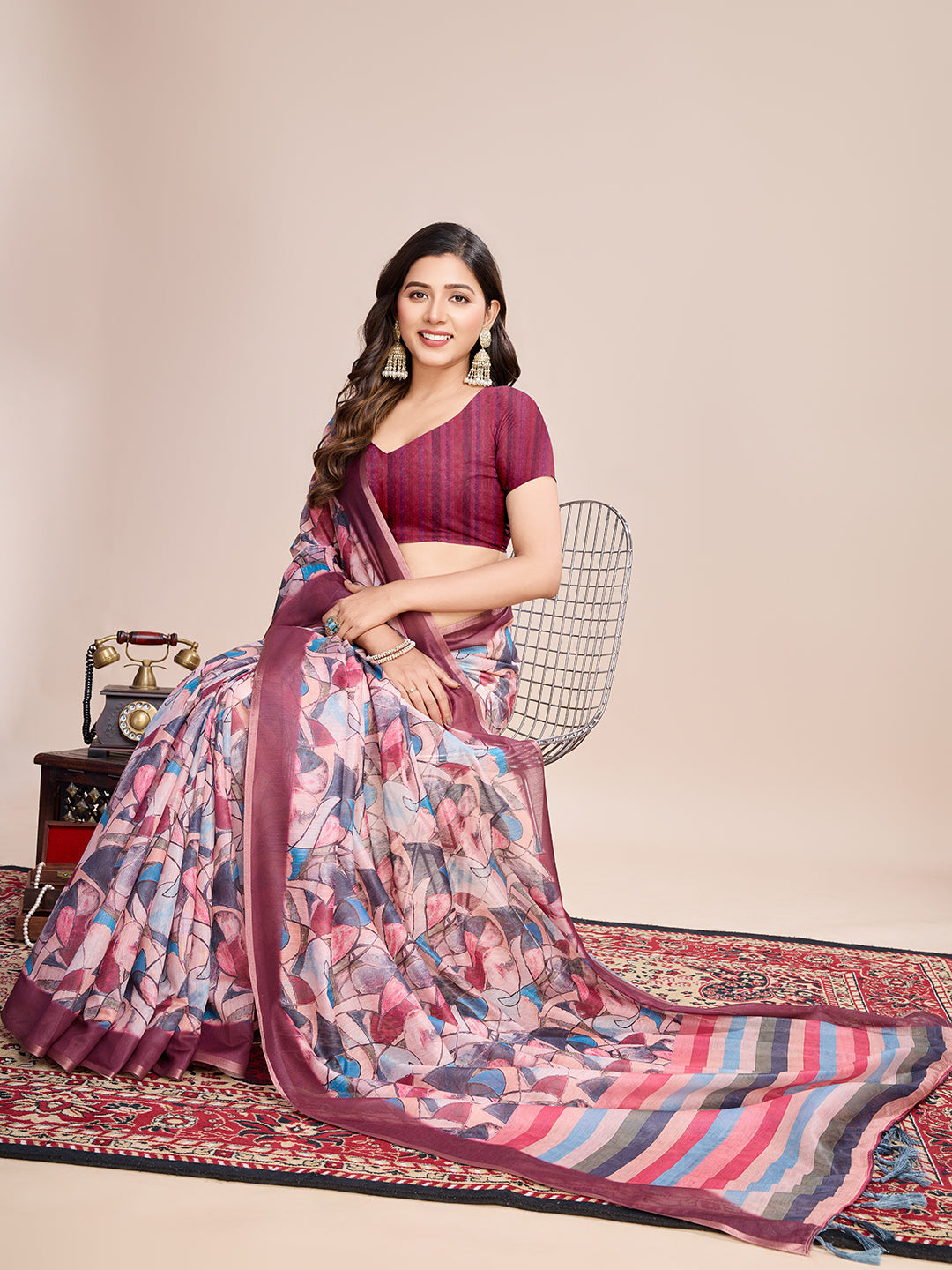 Vedant Vastram Linen Printed Bollywood Saree - Pink