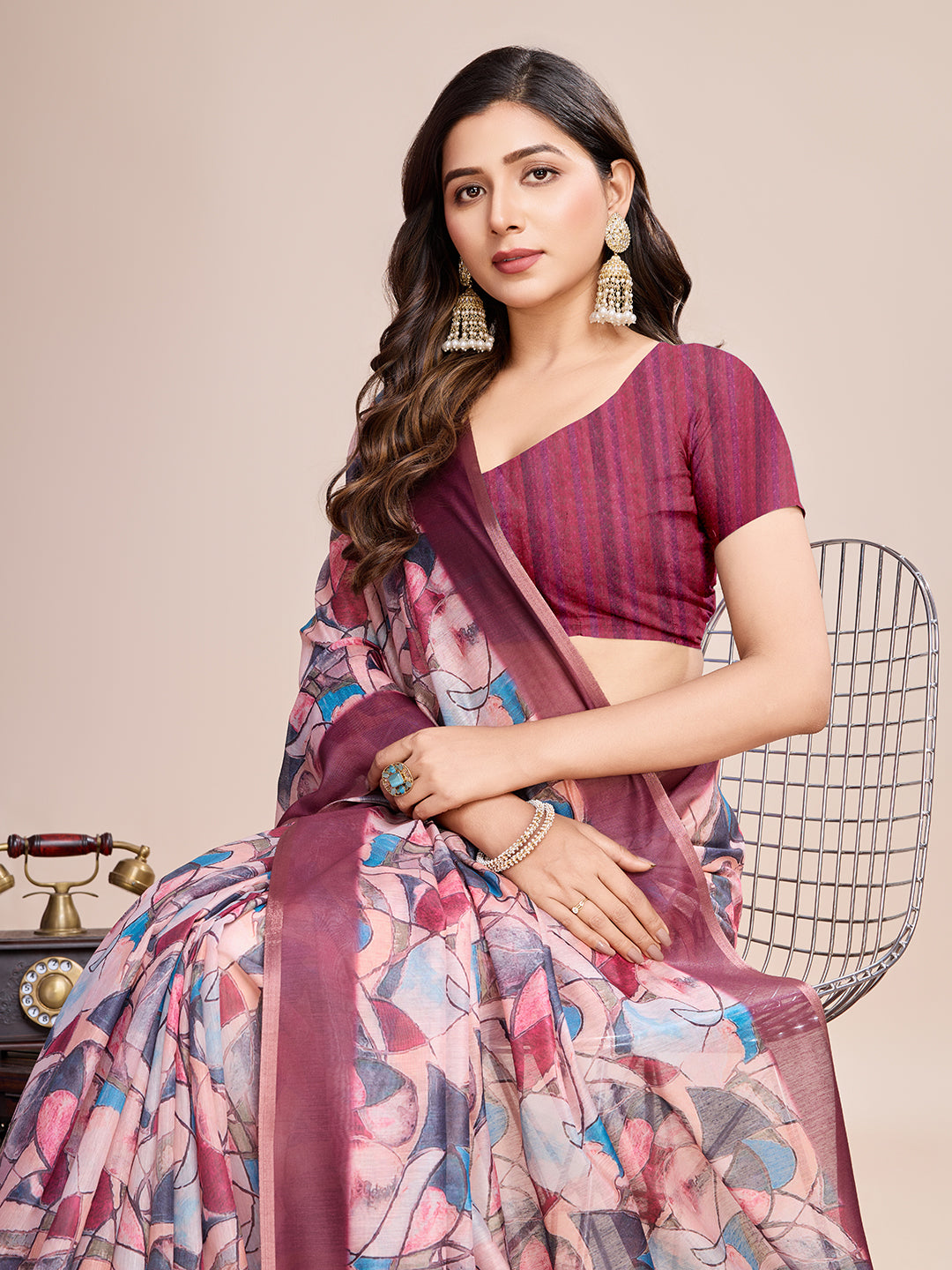 Vedant Vastram Linen Printed Bollywood Saree - Pink
