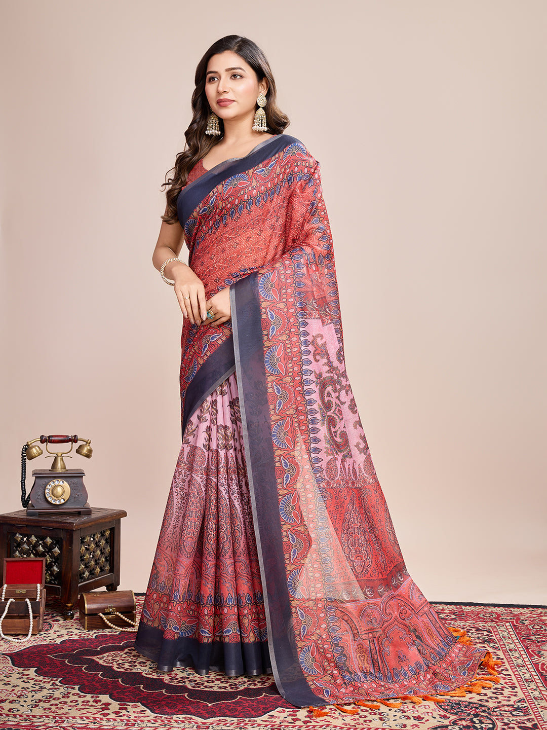 Vedant Vastram Linen Printed Bollywood Saree - Red