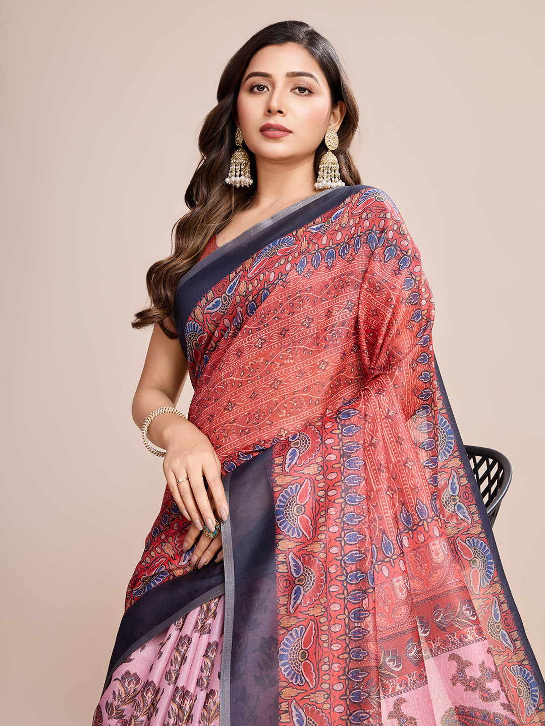 Vedant Vastram Linen Printed Bollywood Saree - Red