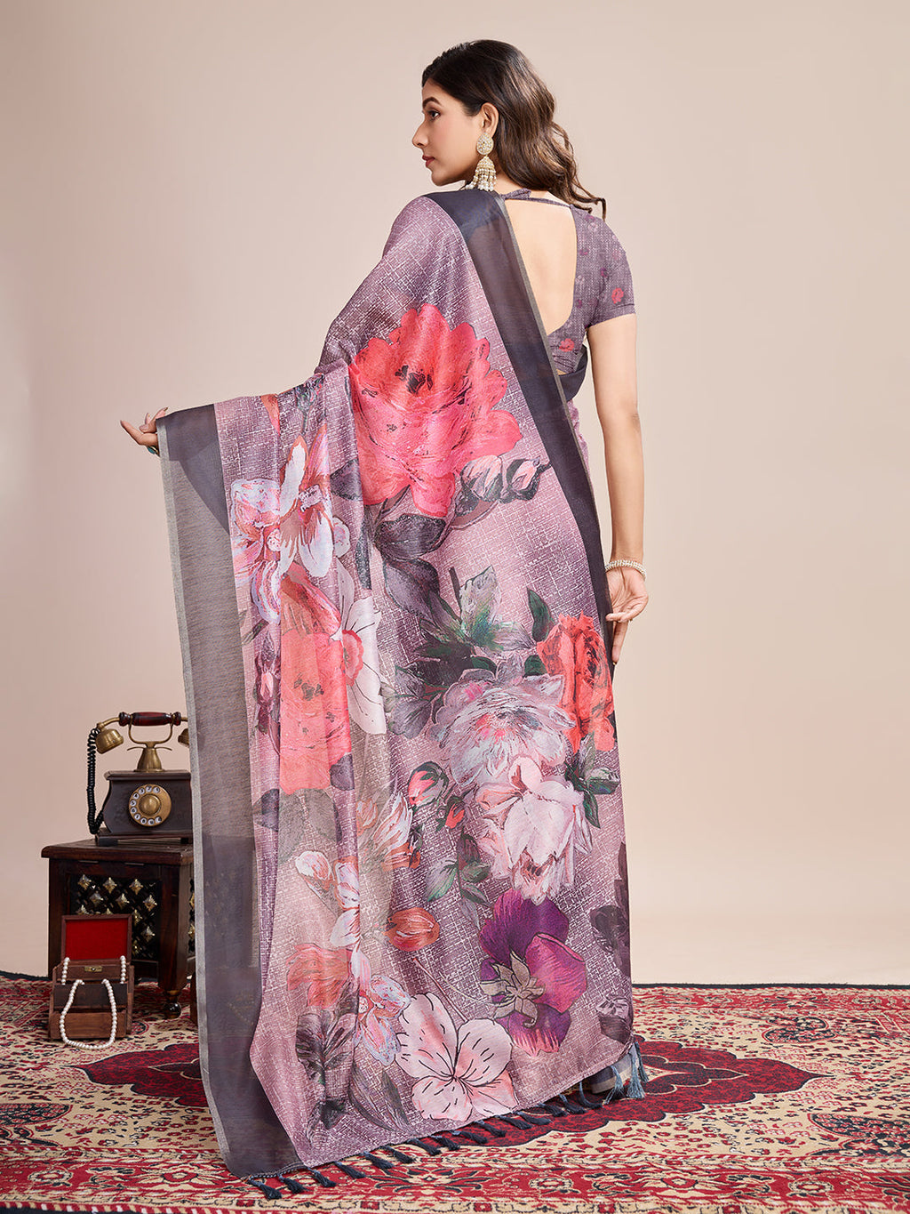 Vedant Vastram Linen Printed Bollywood Saree - Wine