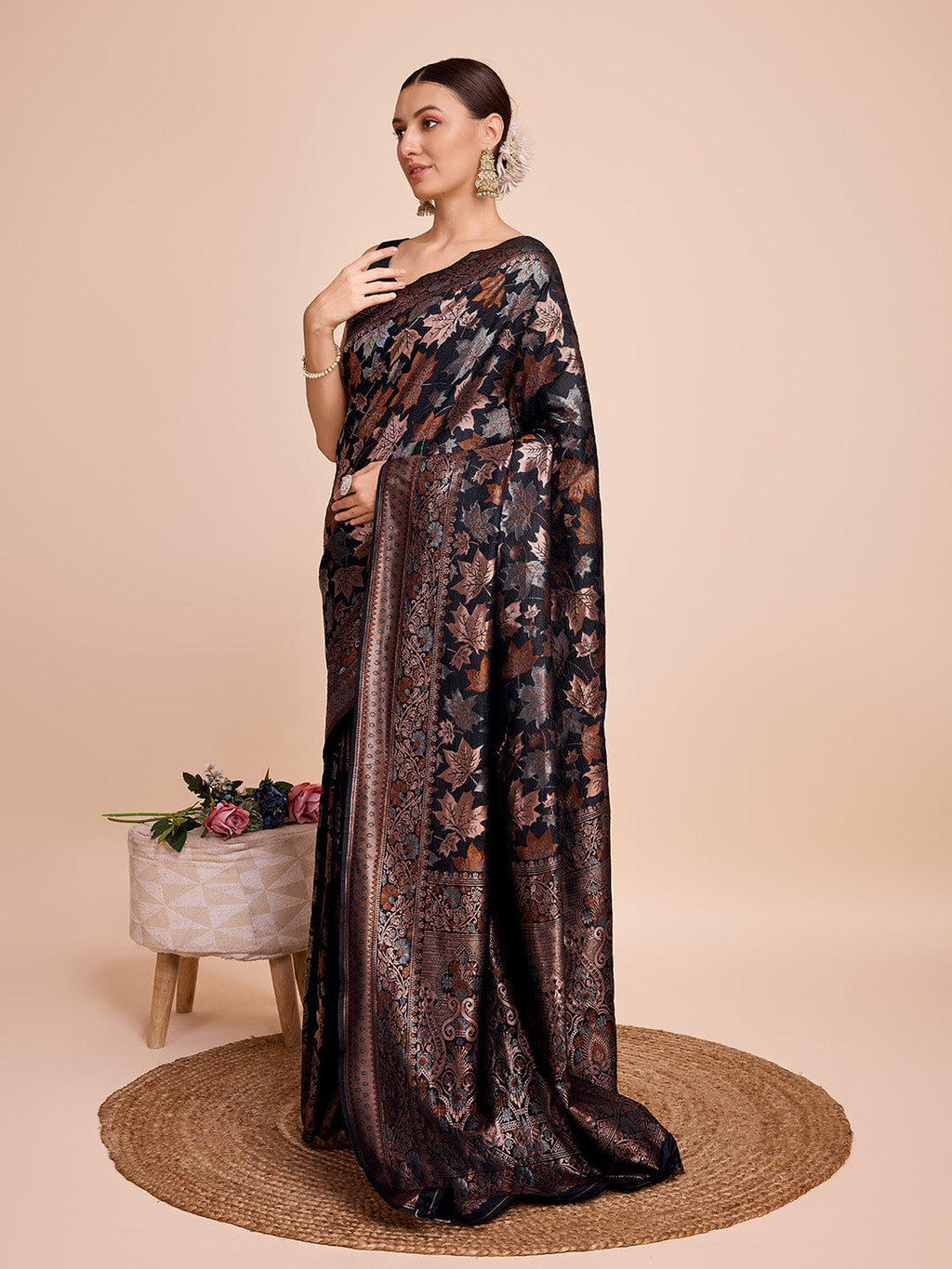 Vedant Vastram Soft Litchi Silk Banarasi Silk Saree - Black
