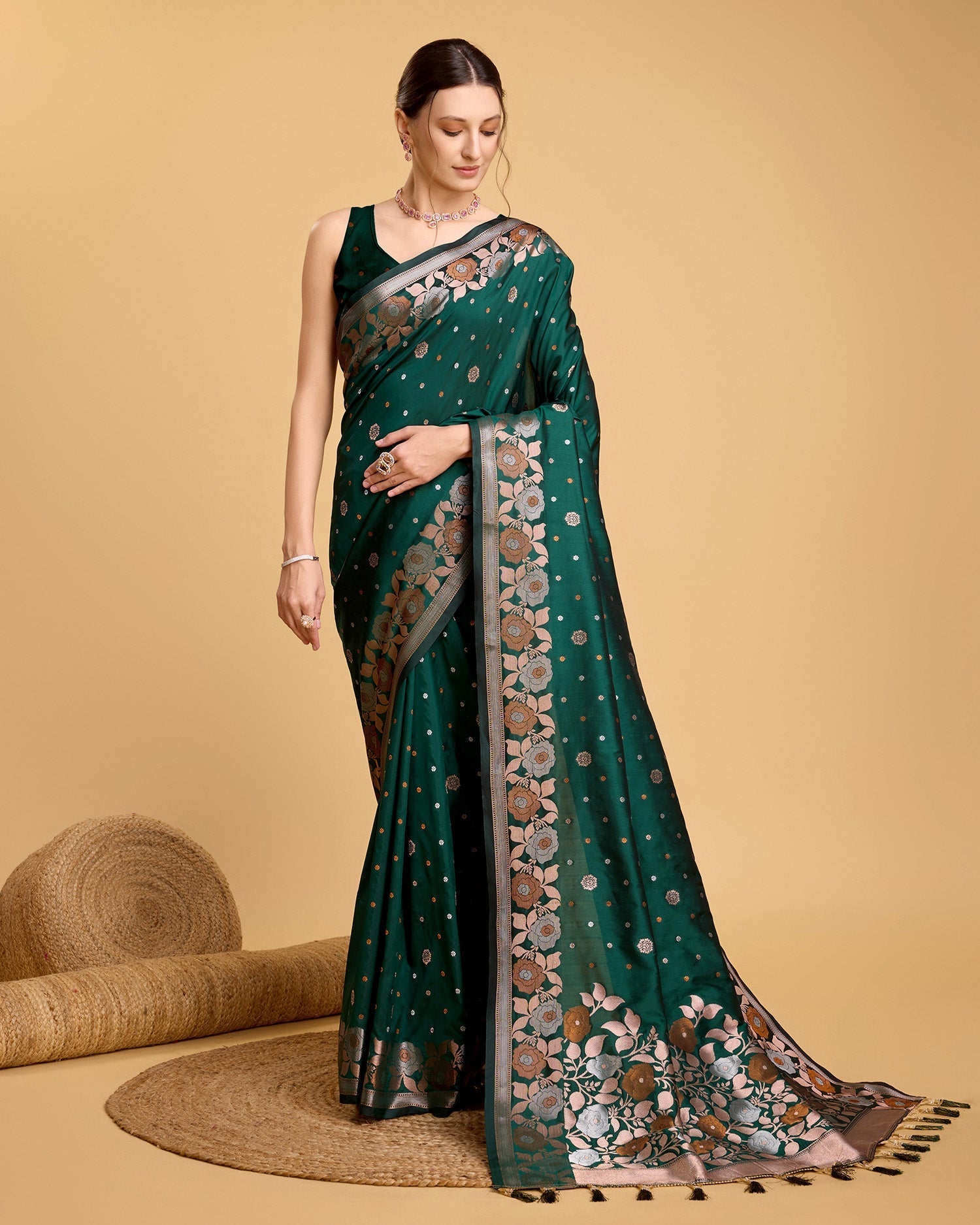 Vedant Vastram Soft Litchi Silk Banarasi Silk Saree - Green
