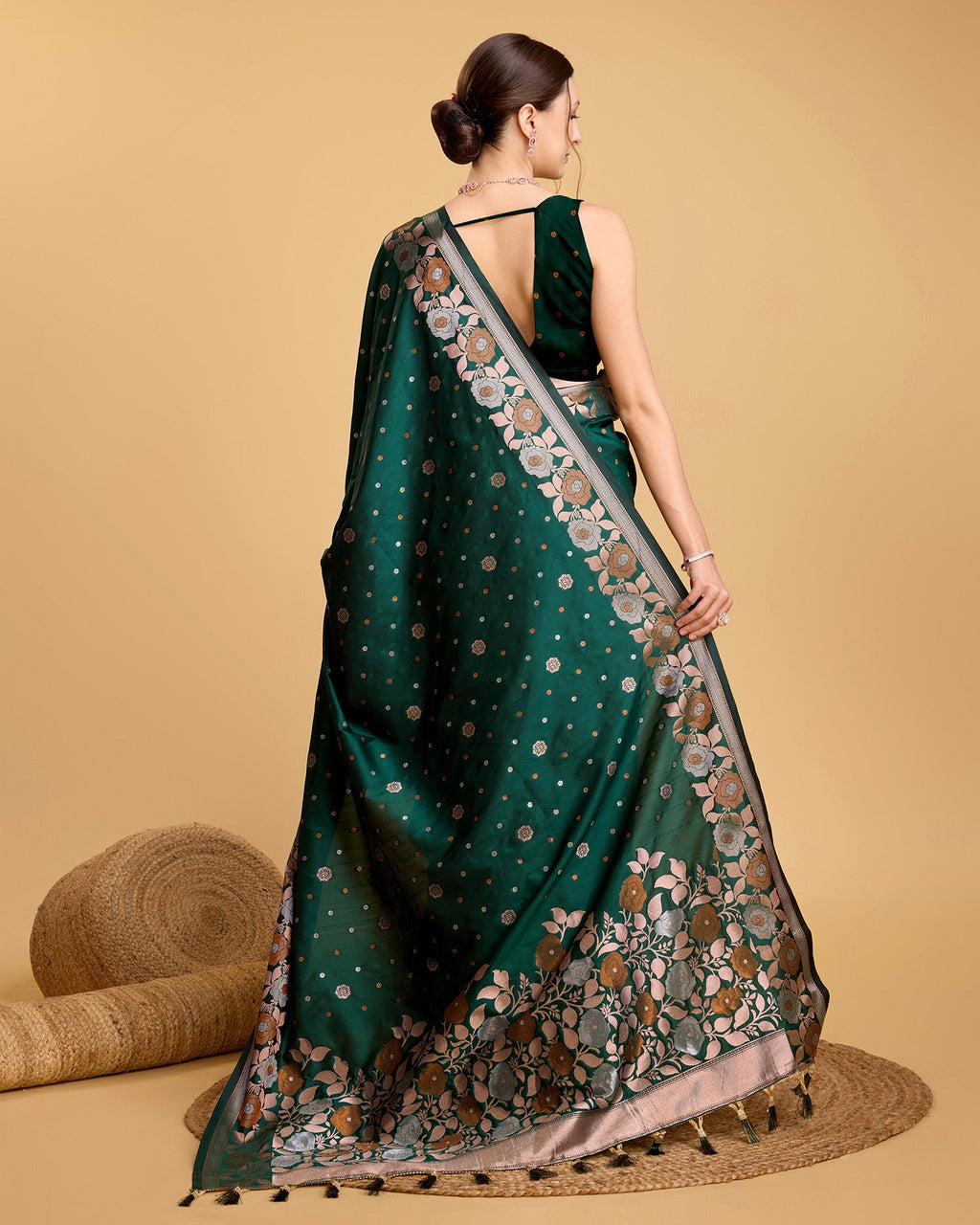 Vedant Vastram Soft Litchi Silk Banarasi Silk Saree - Green