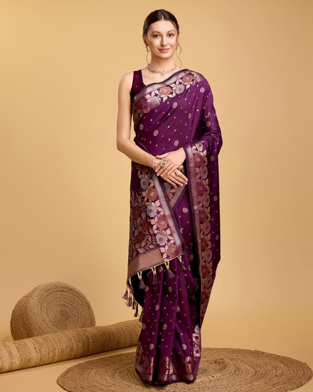 Vedant Vastram Soft Litchi Silk Banarasi Silk Saree - Wine
