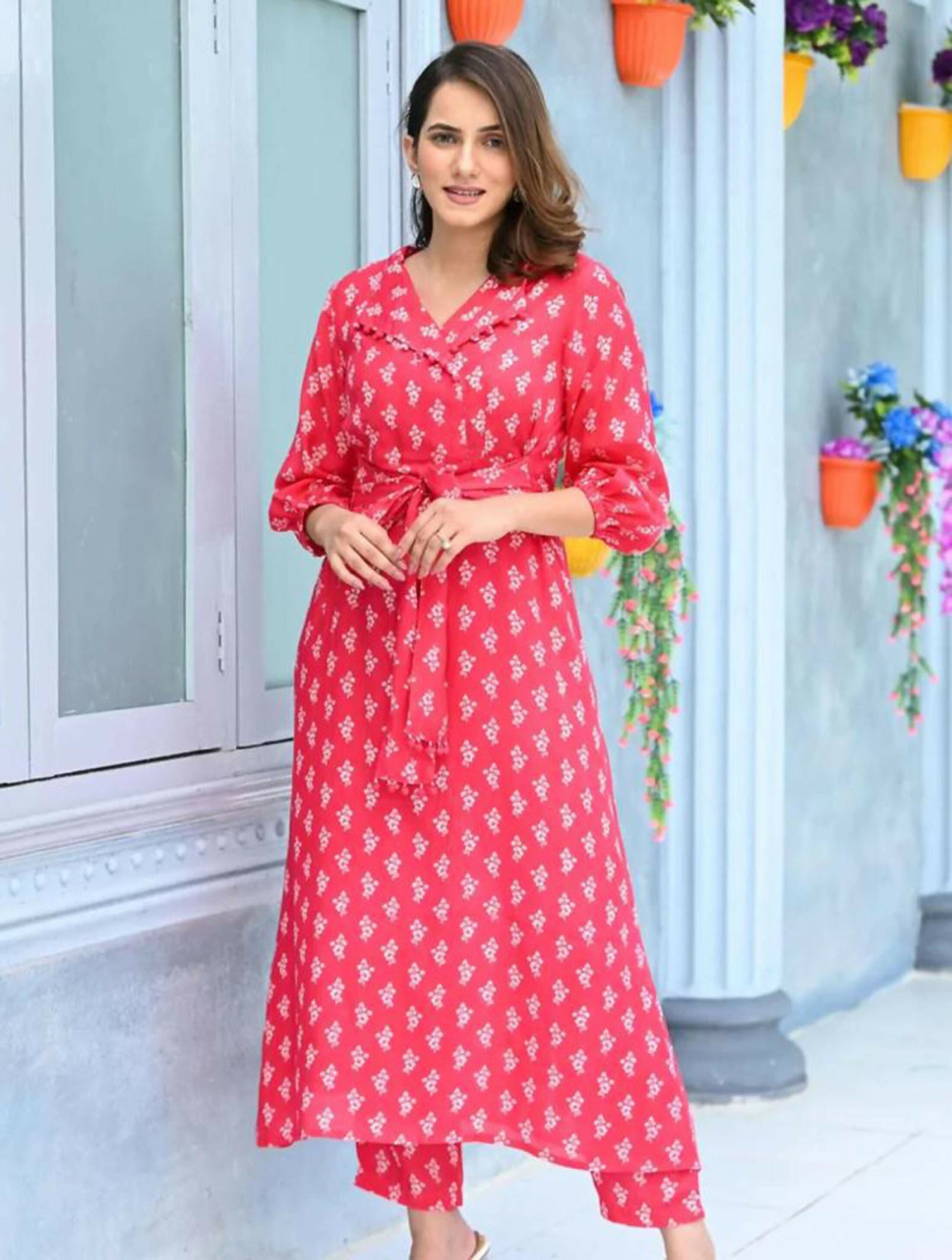 Jyoti Fashion Women's Pink Pure Muslin Heavy Digital Printed Kurta Pant Set