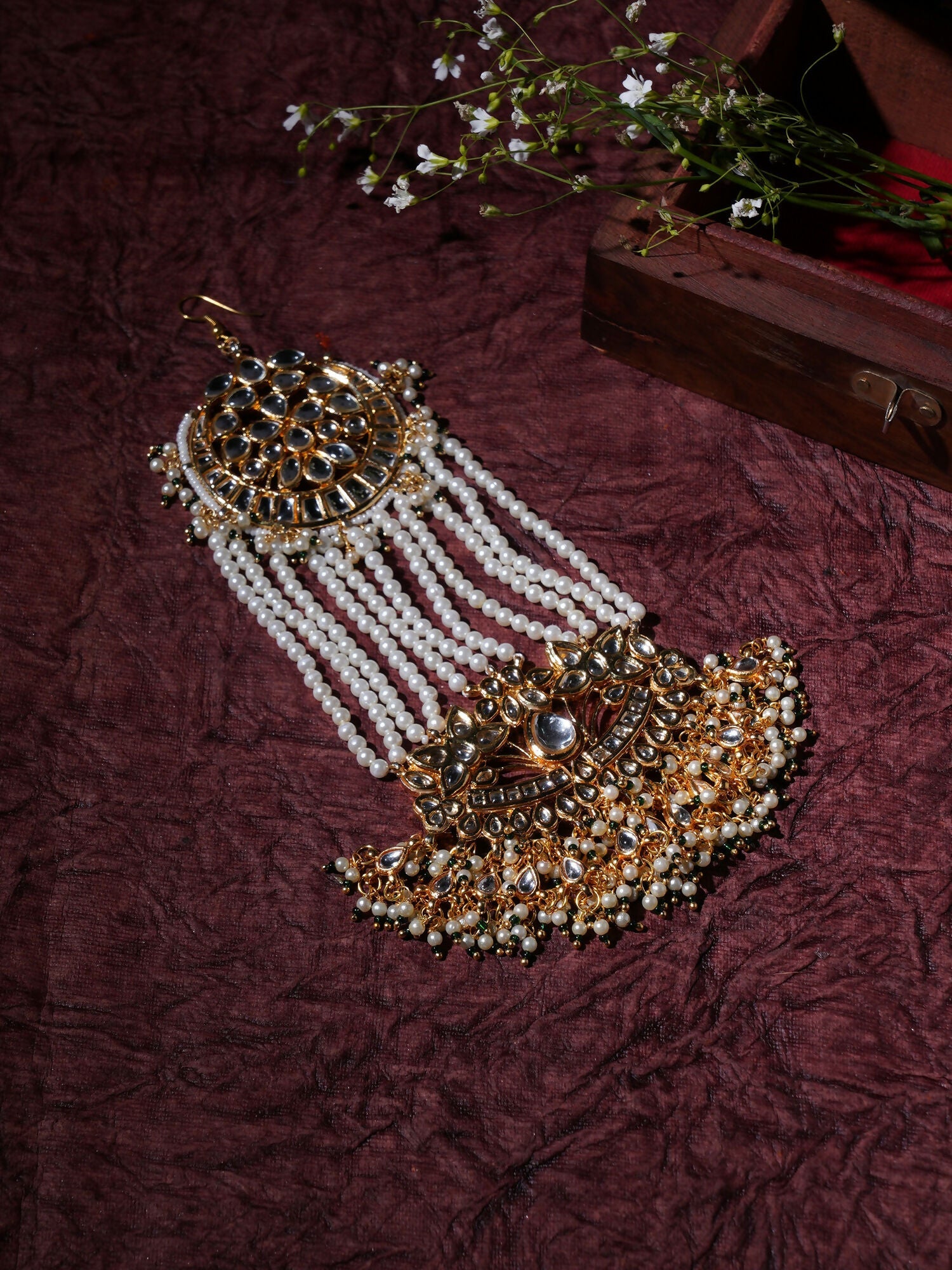 Kundan Passaa/ Jhoomar (Gold) - Ruby Raang