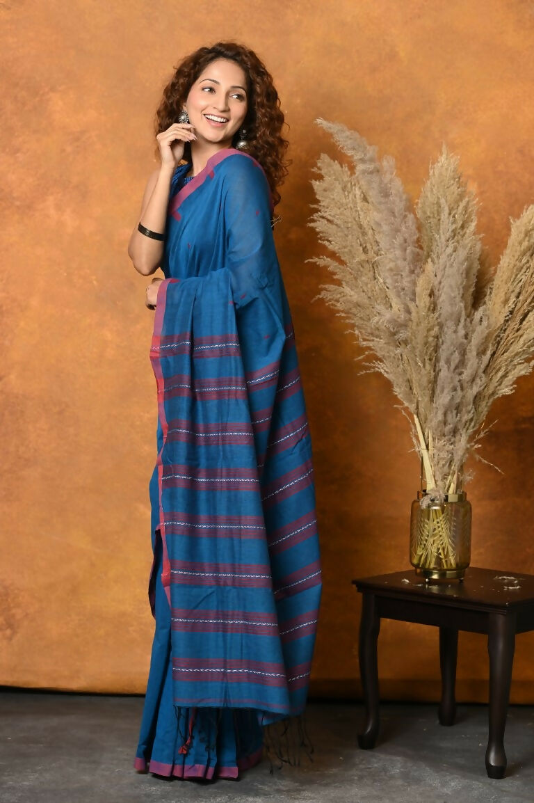 Very Much Indian Handloom Pure Cotton Saree With Sleek Border - Daisy Blue