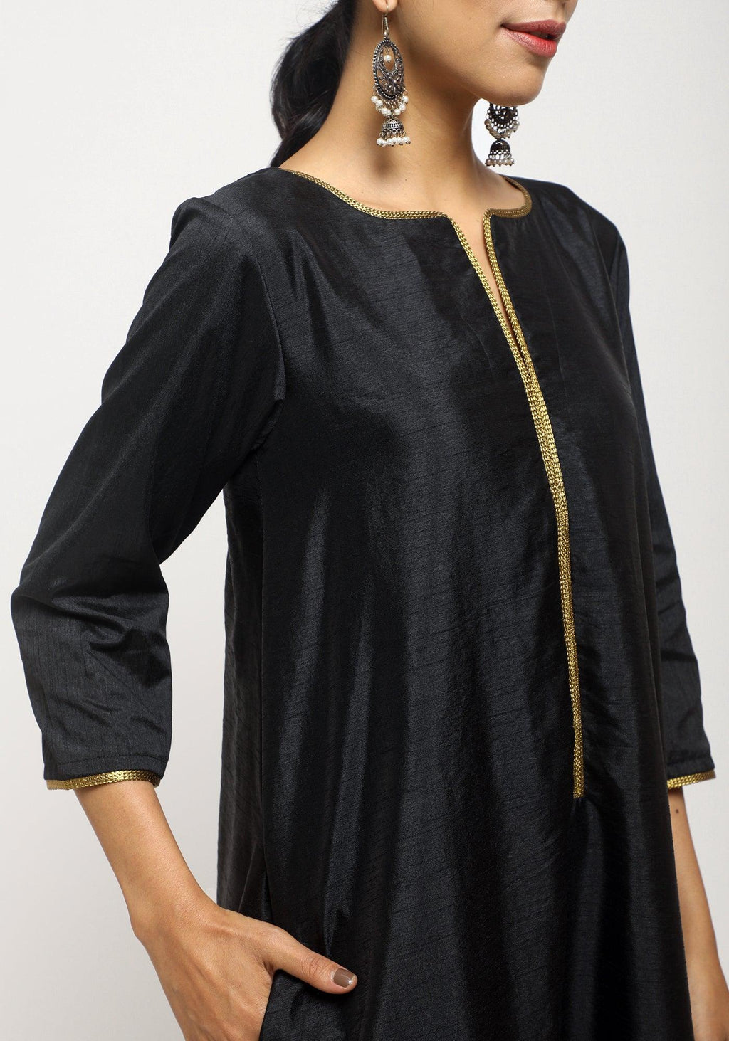 trueBrowns Black Laced Kurta Set