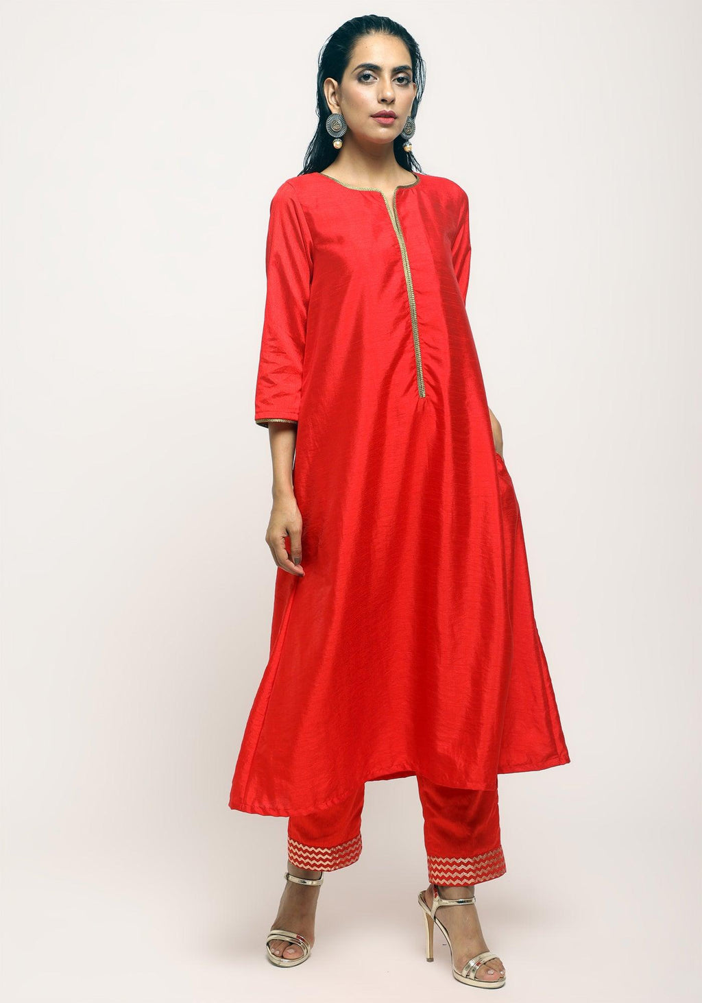 trueBrowns Orange Laced Kurta- Foil Pant