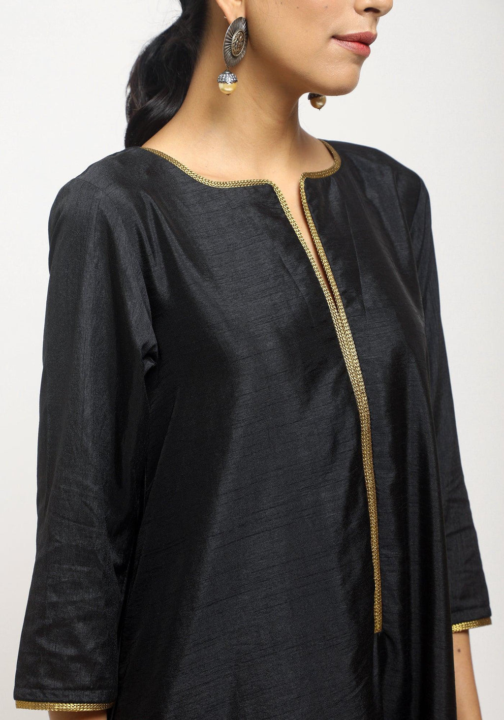 trueBrowns Black Laced Kurta- Foil Pant