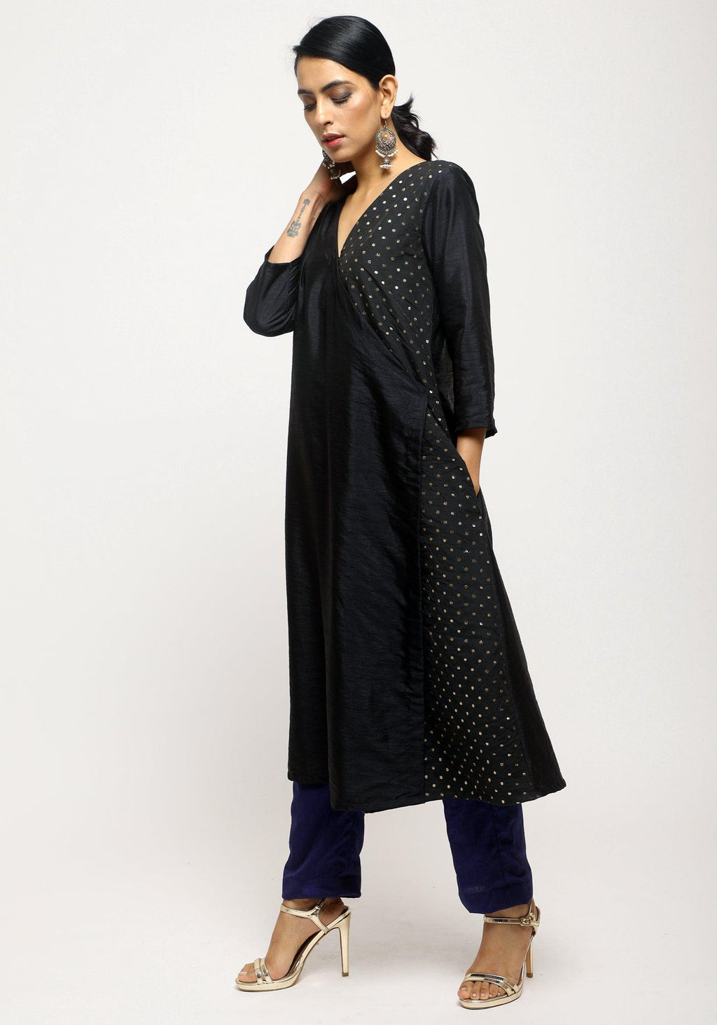 trueBrowns Black Foil Angrakha Set