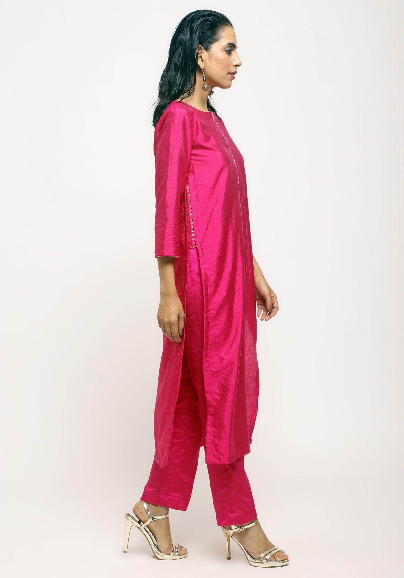 trueBrowns Pink Foil High Slit Set