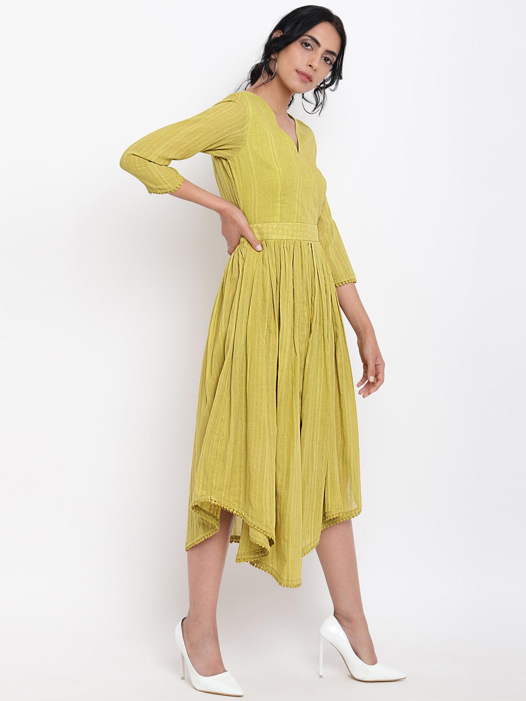 trueBrowns Green Cotton Overlap Flare Dress