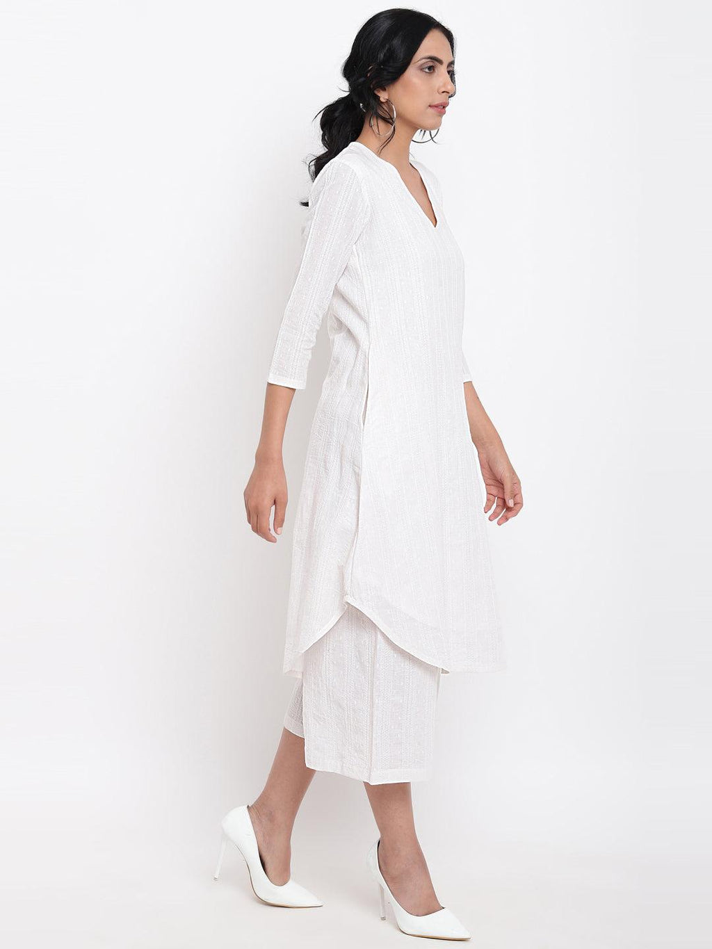 trueBrowns White Dobby Kurta Set