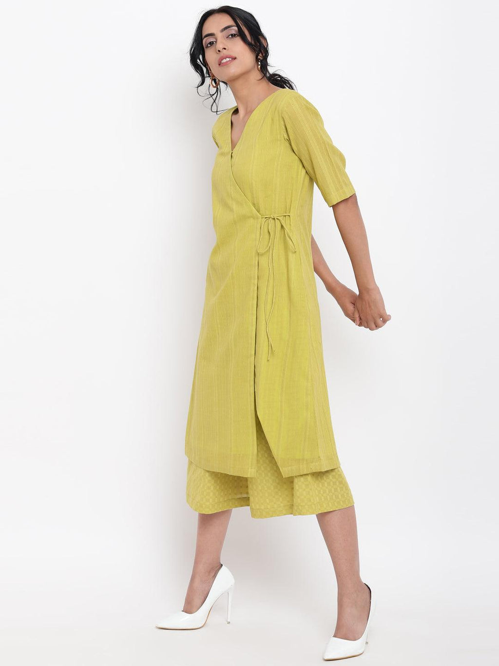 trueBrowns Green Cotton Angrakha Kurta Set