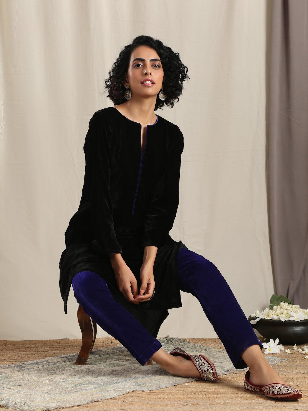 trueBrowns Black Velvet slit Kurta